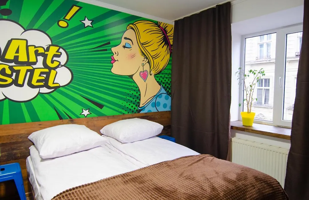 Pop Art Hostel Rynok Sq-1